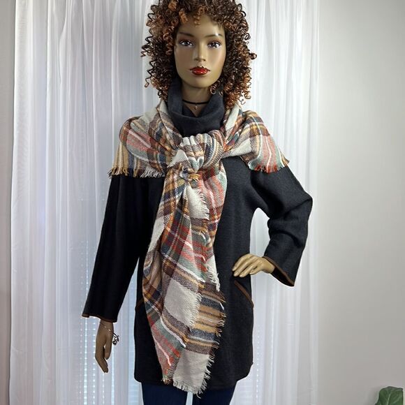 Altar’d State Large Scarf - Picture 6 of 6